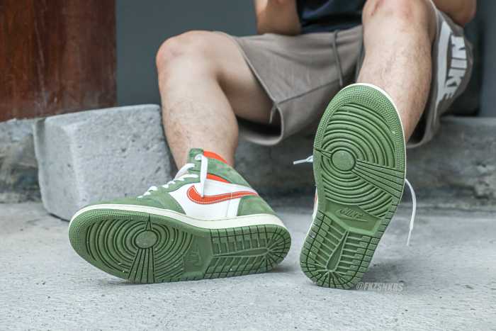 Air Jordan 1 High OG Celadon GS