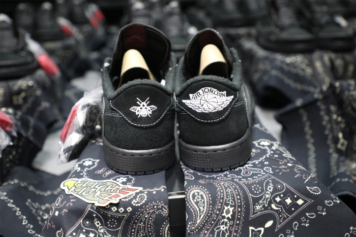 Travis Scott x Nike Air Jordan 1 Low OG “Black/Phantom” GS（A1）