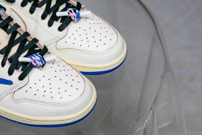 Travis Scott x Fragment x Air Jordan 1 Low OG GS（A1）