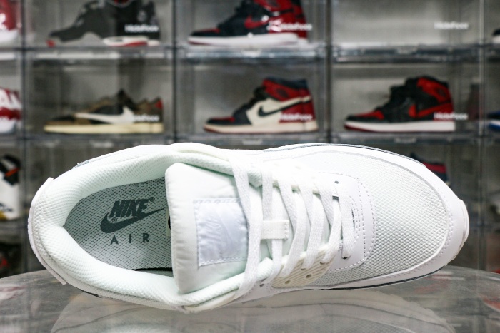Nike Air Max 90 Recraft Triple White