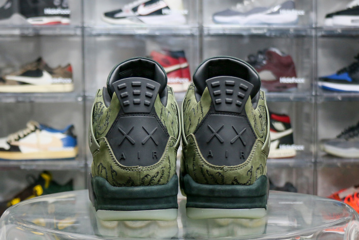 Kaws X Air Jordan 4 Retro Green Sample（A1）