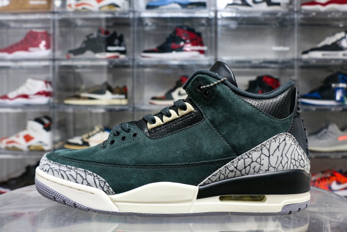 Air Jordan 3 Retro Off Noir WMNS 2025 (A1)