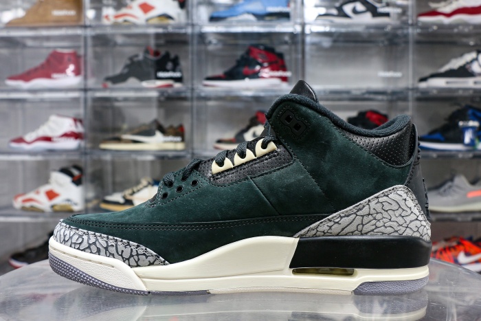 Air Jordan 3 Retro Off Noir WMNS 2025 (A1)