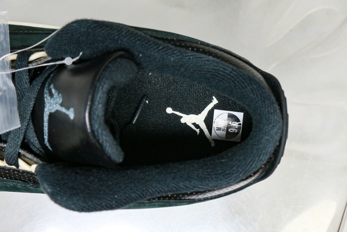 Air Jordan 3 Retro Off Noir WMNS 2025 (A1)