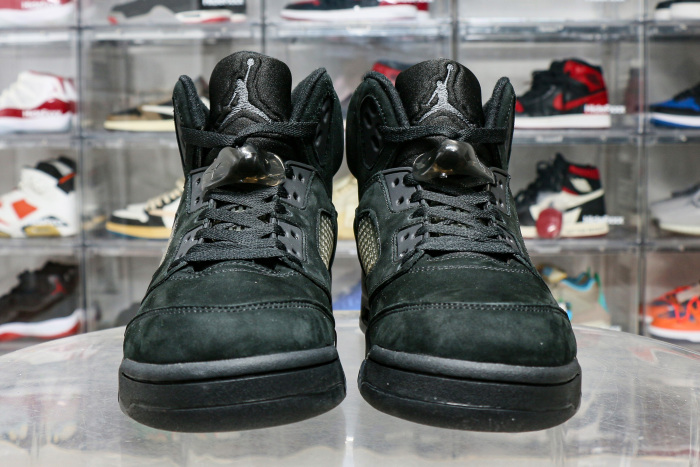 Air Jordan 5 Black Cat