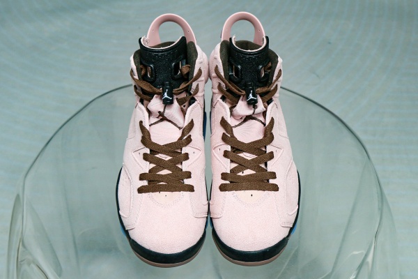 A Ma Maniere x Air Jordan 6 2025