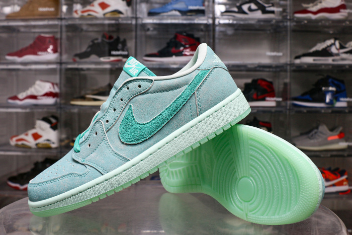 Air Jordan 1 Retro Low OG Washed Teal WMNS