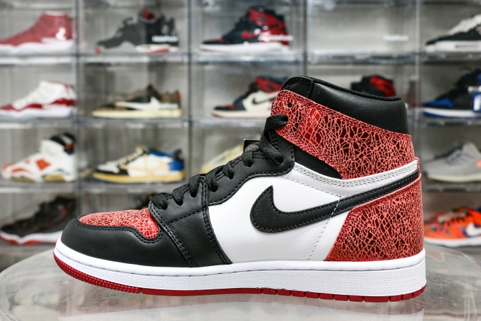 Jordan 1 High OG Ruby WMNS