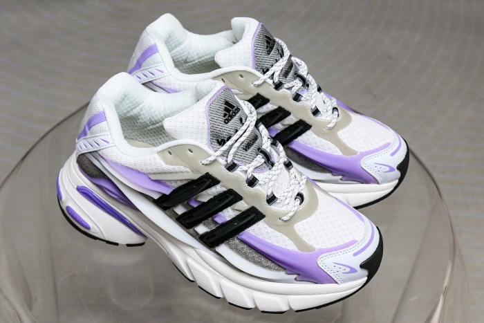 Pharrell x adidas Adistar Jellyfish Black Purple