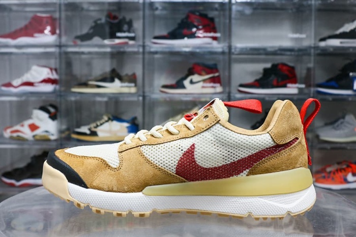 NikeCraft Mars Yard Shoe 3.0 Tom Sachs Space Camp 2025