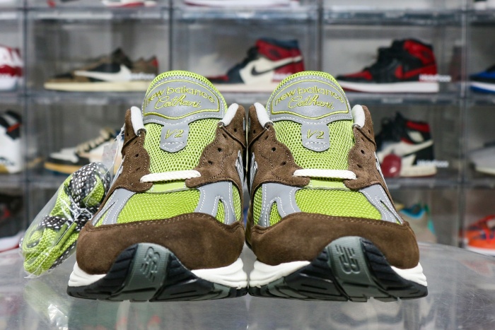 New Balance 991v2 MiUK Daniëlle Cathari x Kith Reverse Matcha