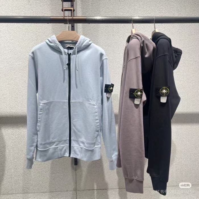 Stone Island Autumn/Winter Zip-Up Hoodie