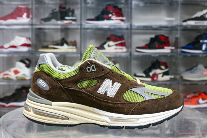 New Balance 991v2 MiUK Daniëlle Cathari x Kith Reverse Matcha