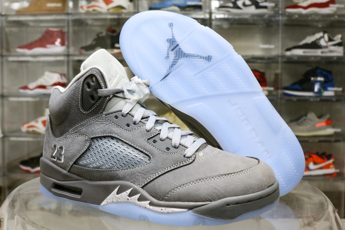 Air Jordan 5 Retro Wolf Grey 2026 (A1)