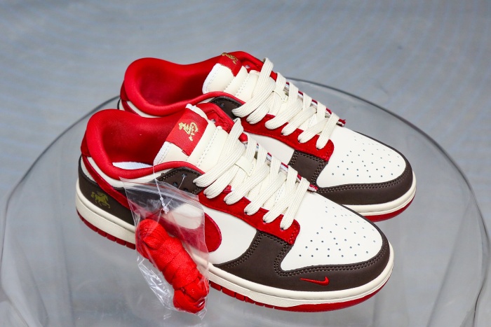 Nike Dunk Low 'Year of the Horse' 2026