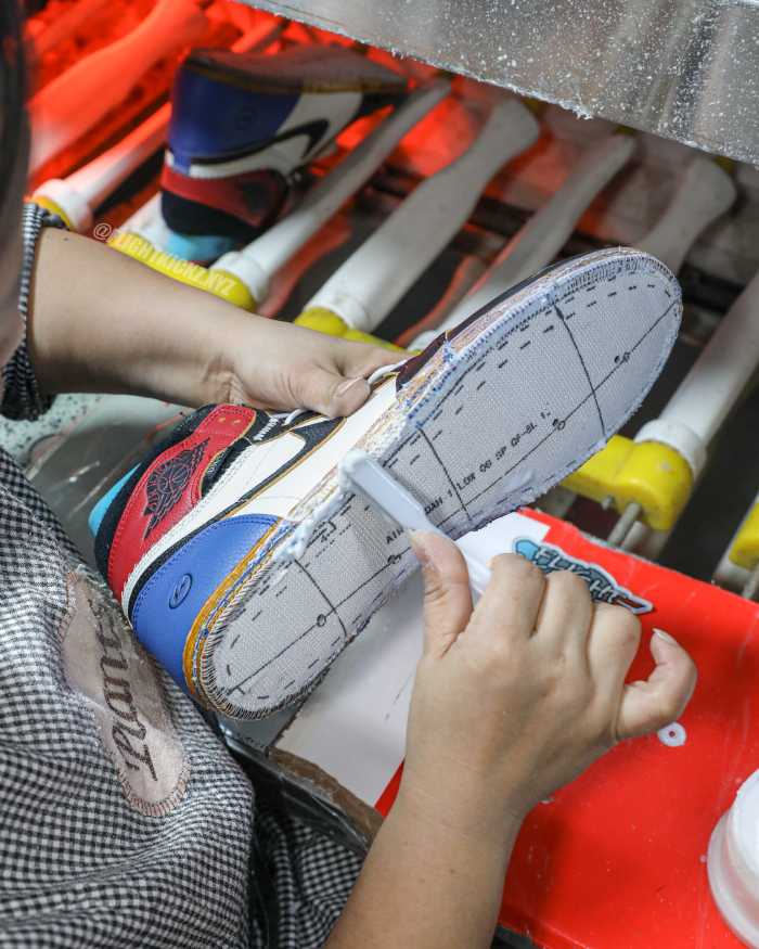 Fragment x Jordan 1 Retro High Union Los Angeles Blue Toe 2026（A1）