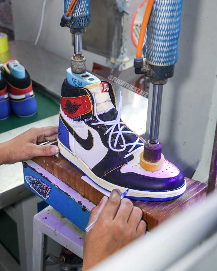 Fragment x Jordan 1 Retro High Union Los Angeles Blue Toe 2026（A1）