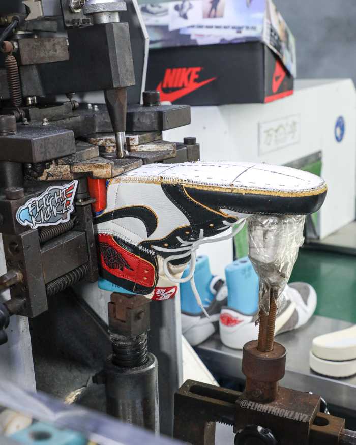 Fragment x Jordan 1 Retro High Union Los Angeles Blue Toe 2026（A1）