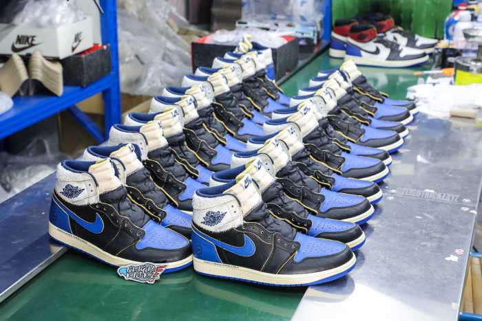 Fragment x Union LA x Air Jordan 1 High OG  Sport Royal