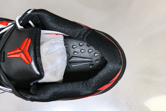 Nike Kobe 8 Protro Black Red Year Horse