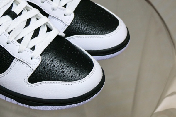 Nike Dunk Low GS Reverse Panda