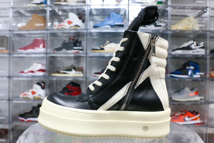 R!ck Owens Mega Bumper Geobasket Black Milk