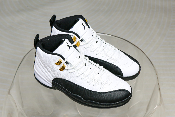US Warehouse : Air Jordan 12 Retro Taxi 2025 ( A1)