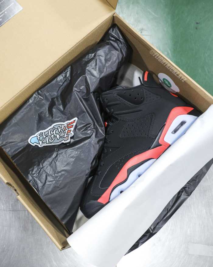 Air Jordan 6 Reverse Saleman Reverse Infrared 2026 (A1)