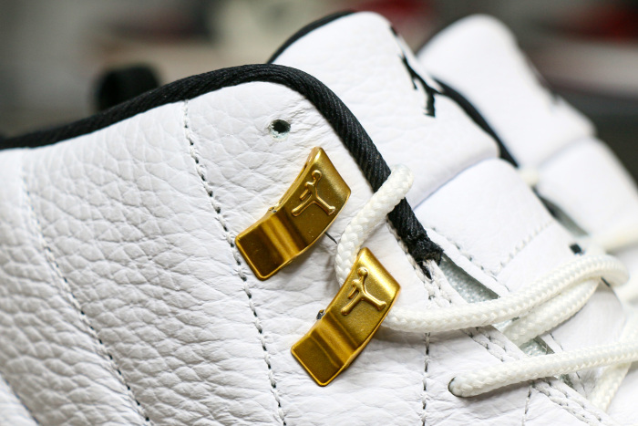 US Warehouse : Air Jordan 12 Retro Taxi 2025 ( A1)