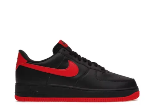 Nike Air Force 1 Low 'Bred