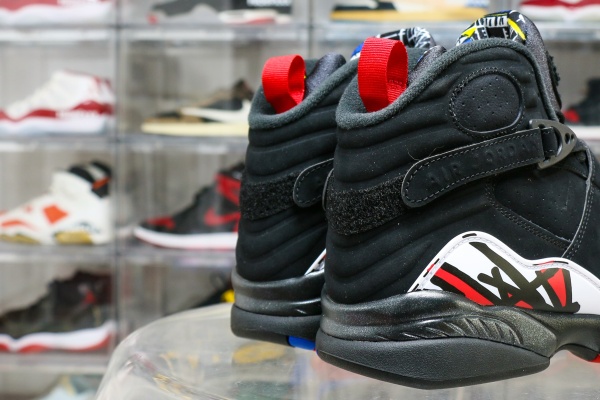 Air Jordan 8 Playoffs 2023