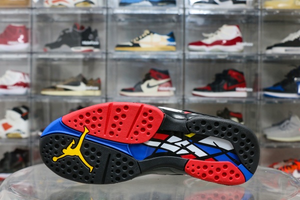 Air Jordan 8 Playoffs 2023