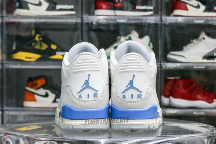 Air Jordan 3 Retro Lucky Shorts 2025