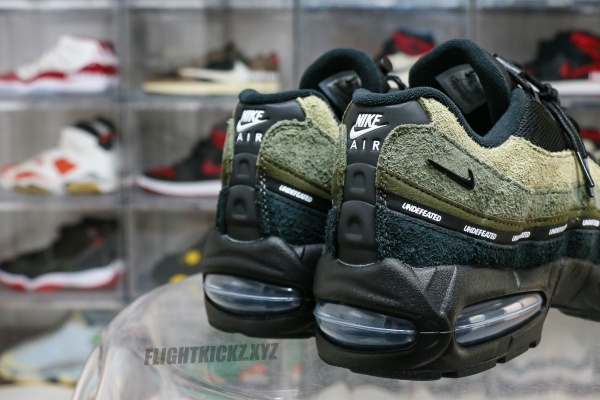 Nike Air Max 95 SP Undefeated Geo La Brea Medium Olive (A1)