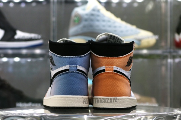 Air Jordan 1 Retro High OG  Skyline