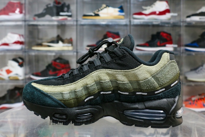Nike Air Max 95 SP Undefeated Geo La Brea Medium Olive (A1)