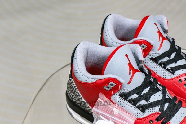 Air Jordan 3 Retro SE Unite Chicago Exclusive
