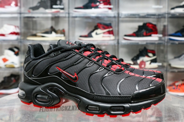 Air Max Plus Sith Lightsaber
