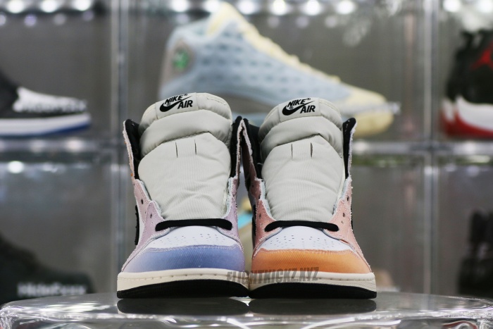 Air Jordan 1 Retro High OG  Skyline