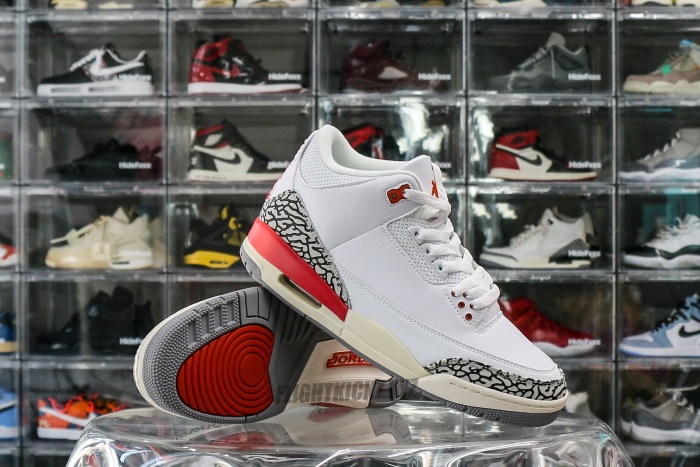 Air Jordan 3 Retro Georgia Peach 2024