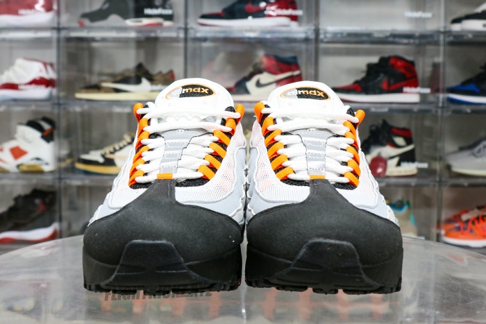 Nike Air Max 95 OG Big Bubble Bright Mandarin 2.0 (2025)