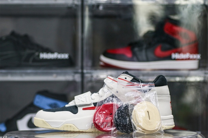 Travis Scott x Jordan Jumpman Jack TR University Red