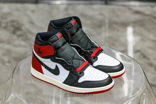 Air Jordan 1  Retro High OG Black Toe Reimagined（A1）