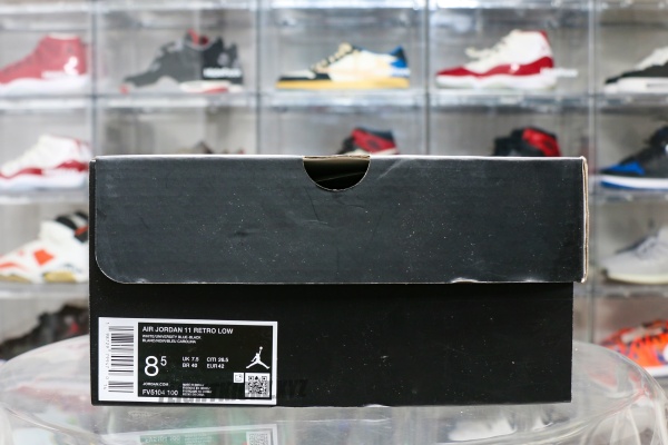 Air Jordan 11 Retro Low 'UNC' 2026 (A1)