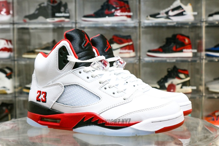 Air Jordan 5 Fire Red Black Tongue 2025 GS（A1）