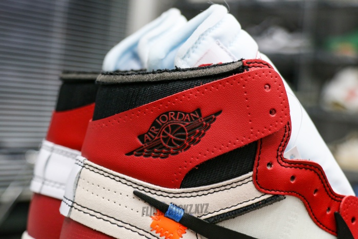 Jordan 1 Retro High Off-White Chicago