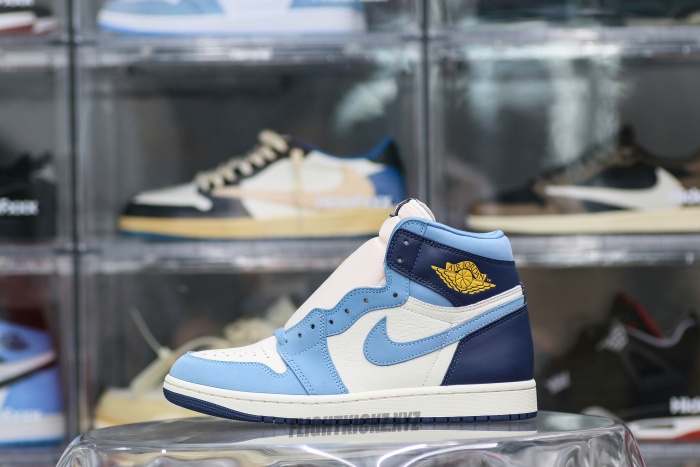 Air Jordan 1 High OG First in Flight WNMS