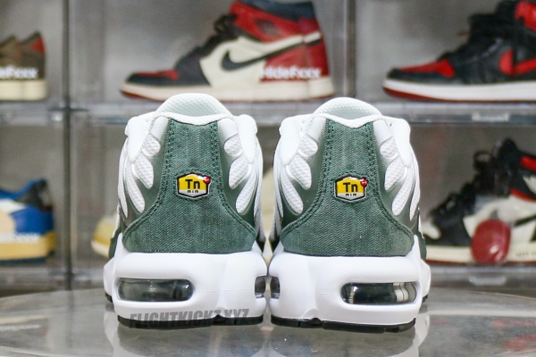 Nike Air Max Plus Premium 'White/Vintage Green'