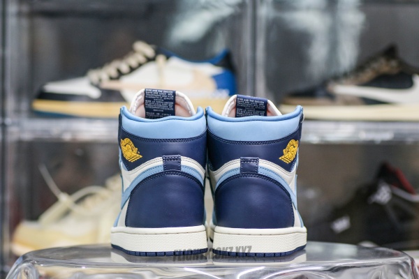 Air Jordan 1 High OG First in Flight WNMS