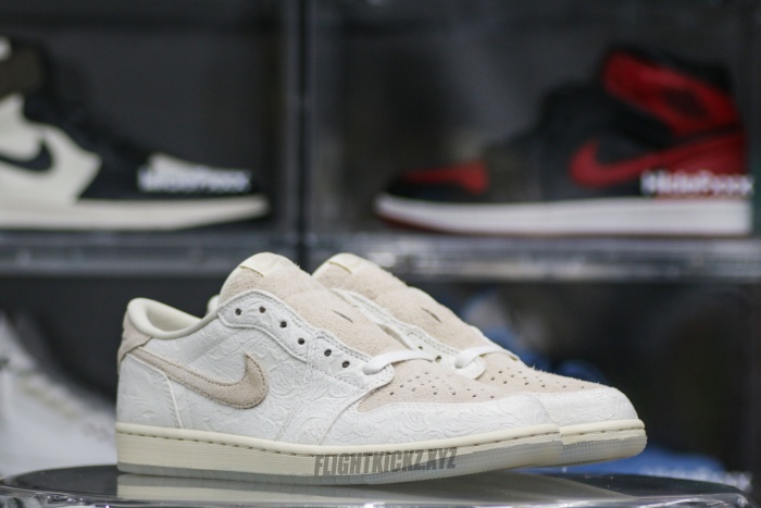 Air Jordan 1 Retro Low OG x Chris Paul 'Give Them Flowers'
